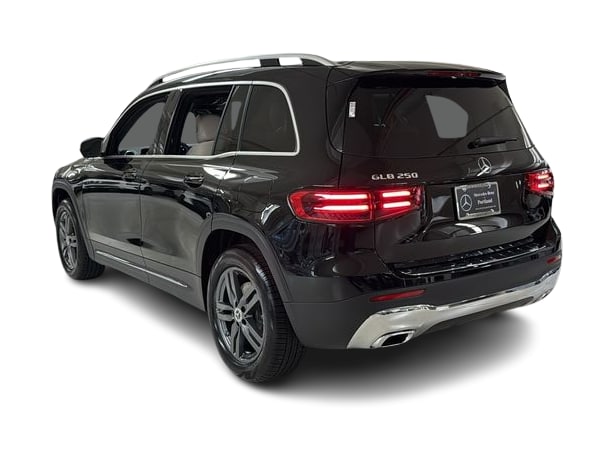 Thumbnail: 2026 Mercedes-Benz GLB - 4