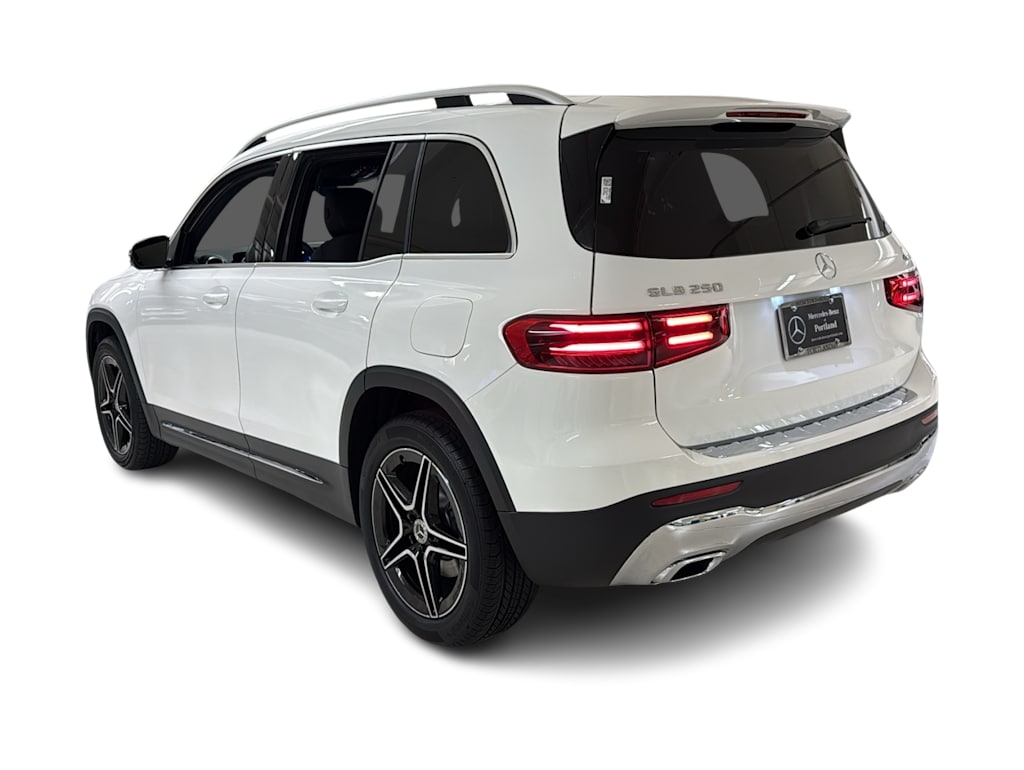 Thumbnail: 2026 Mercedes-Benz GLB - 4