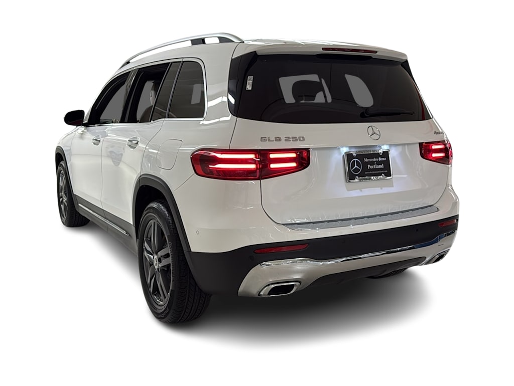 Thumbnail: 2026 Mercedes-Benz GLB - 4