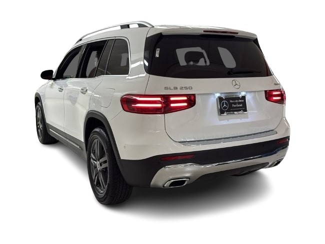 Thumbnail: 2026 Mercedes-Benz GLB - 4