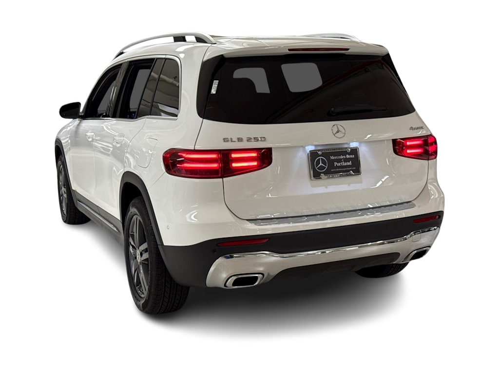 Thumbnail: 2026 Mercedes-Benz GLB - 4