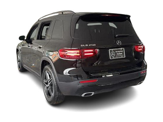 Thumbnail: 2026 Mercedes-Benz GLB - 4