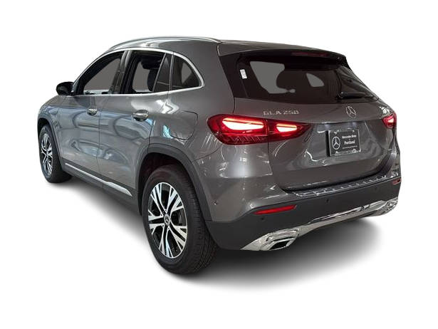Thumbnail: 2026 Mercedes-Benz GLA - 4