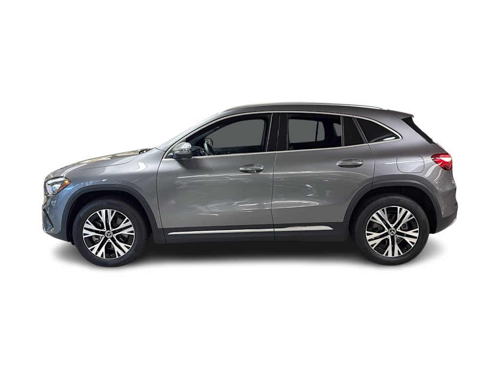 Thumbnail: 2026 Mercedes-Benz GLA - 3