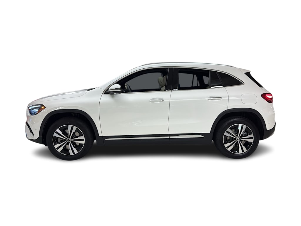 Thumbnail: 2026 Mercedes-Benz GLA - 3