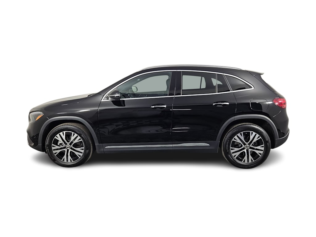 Thumbnail: 2025 Mercedes-Benz GLA - 3
