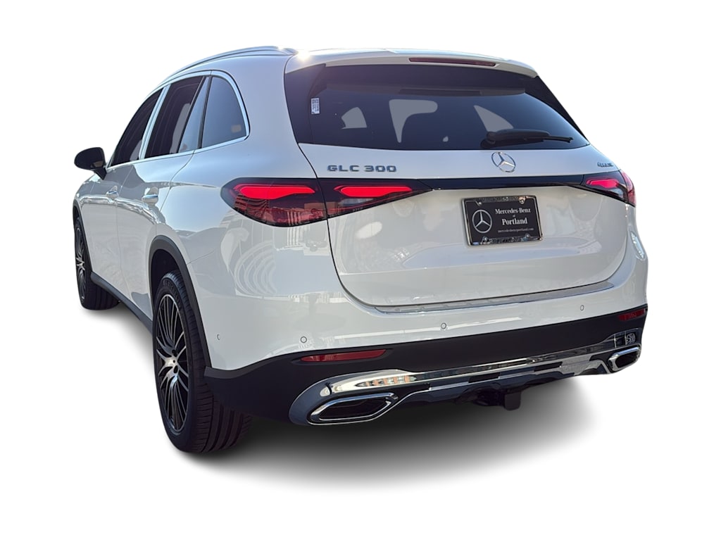 Thumbnail: 2025 Mercedes-Benz GLC - 4