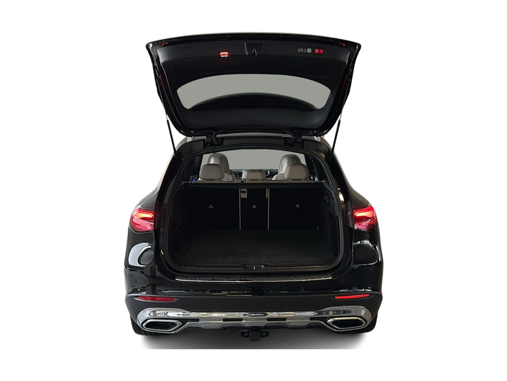 Thumbnail: 2025 Mercedes-Benz GLC - 19