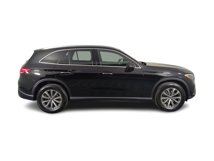 Thumbnail: 2026 Mercedes-Benz GLC - 21