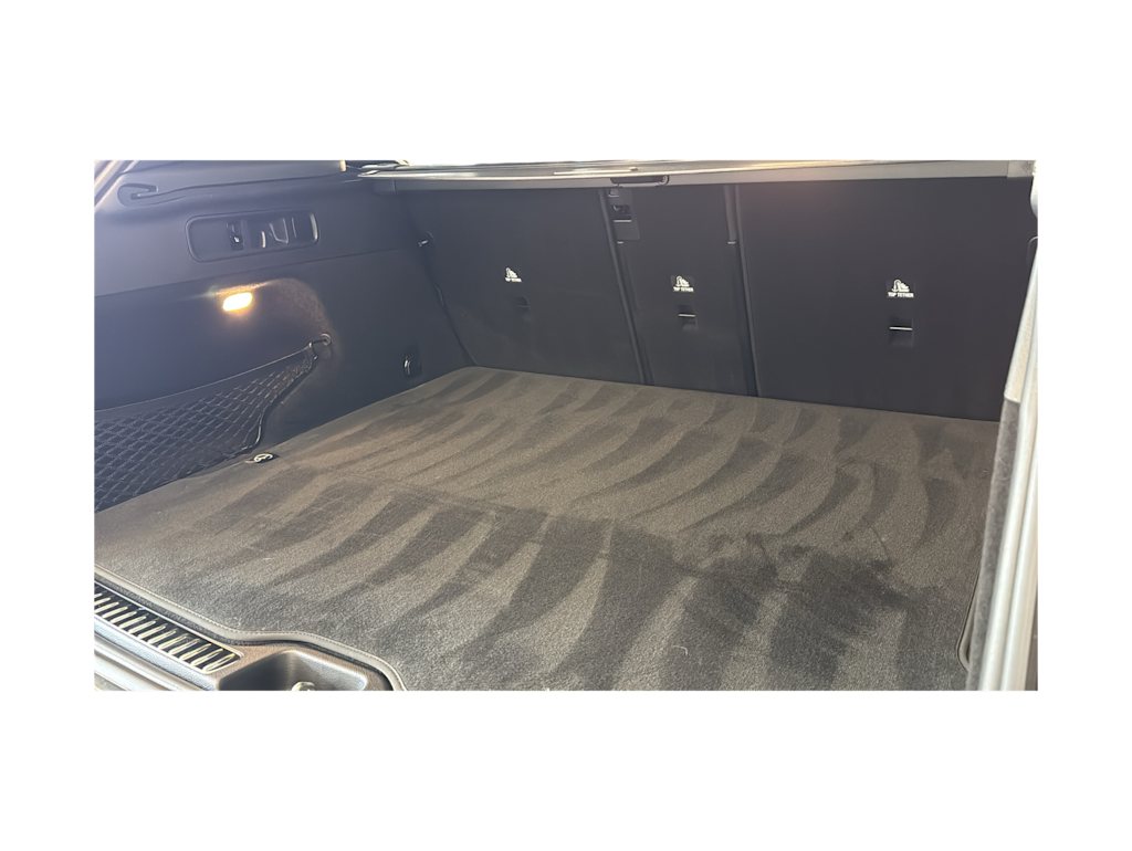 Thumbnail: 2025 Mercedes-Benz GLC - 19