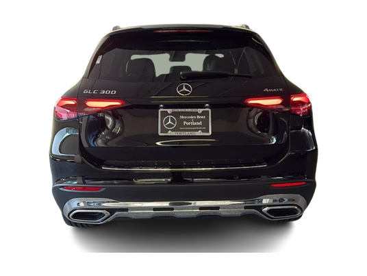 Thumbnail: 2025 Mercedes-Benz GLC - 32