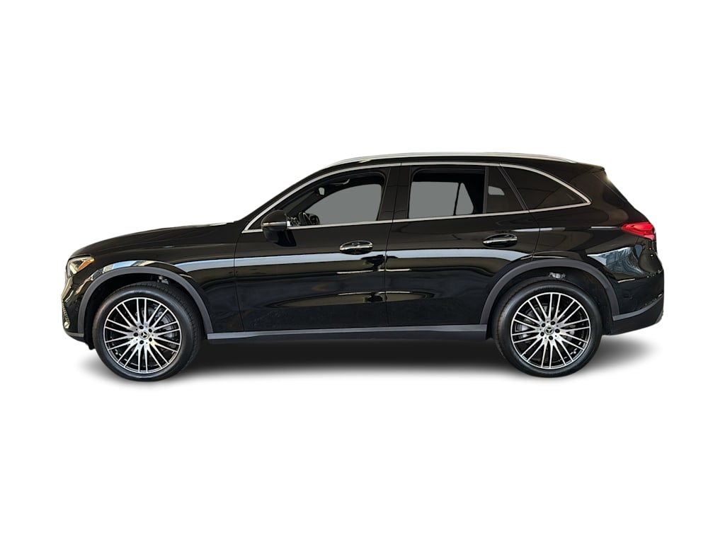 Thumbnail: 2025 Mercedes-Benz GLC - 3