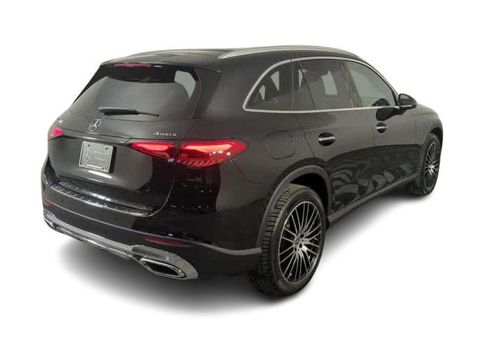 Thumbnail: 2026 Mercedes-Benz GLC - 21