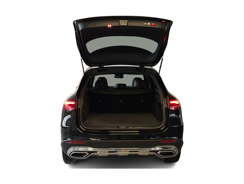 Thumbnail: 2026 Mercedes-Benz GLC - 16