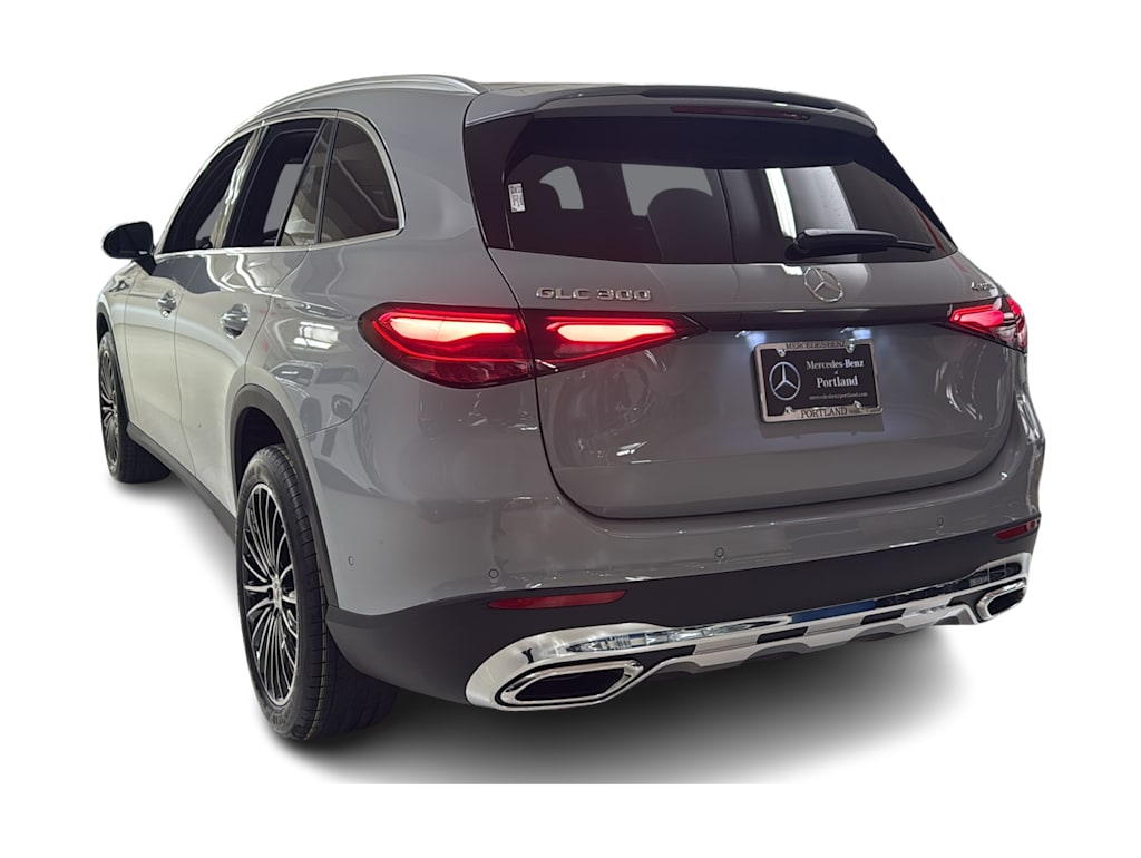 Thumbnail: 2026 Mercedes-Benz GLC - 4