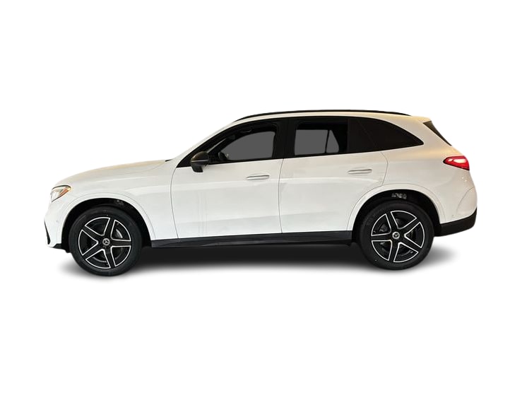 Thumbnail: 2026 Mercedes-Benz GLC - 3