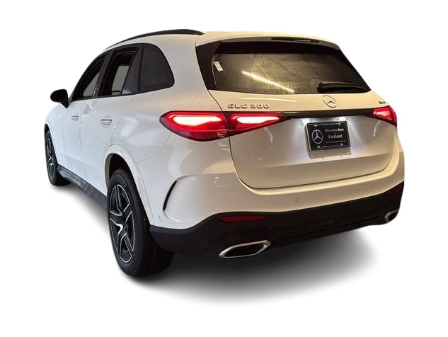 Thumbnail: 2026 Mercedes-Benz GLC - 4