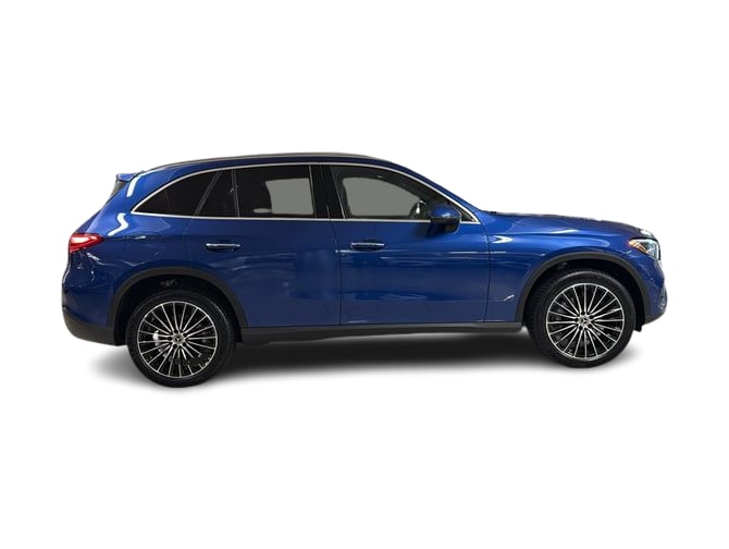 Thumbnail: 2026 Mercedes-Benz GLC - 36