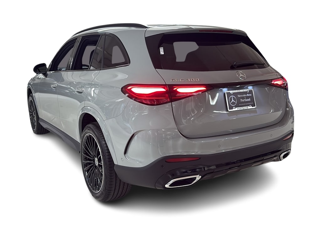 Thumbnail: 2026 Mercedes-Benz GLC - 4