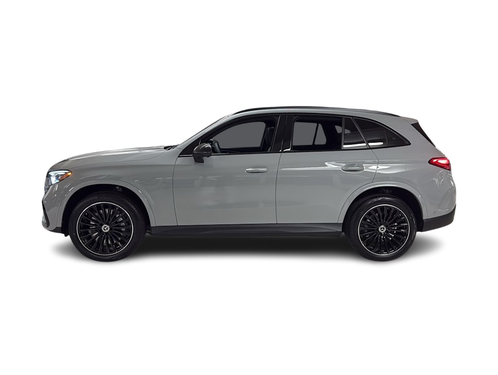 Thumbnail: 2026 Mercedes-Benz GLC - 3