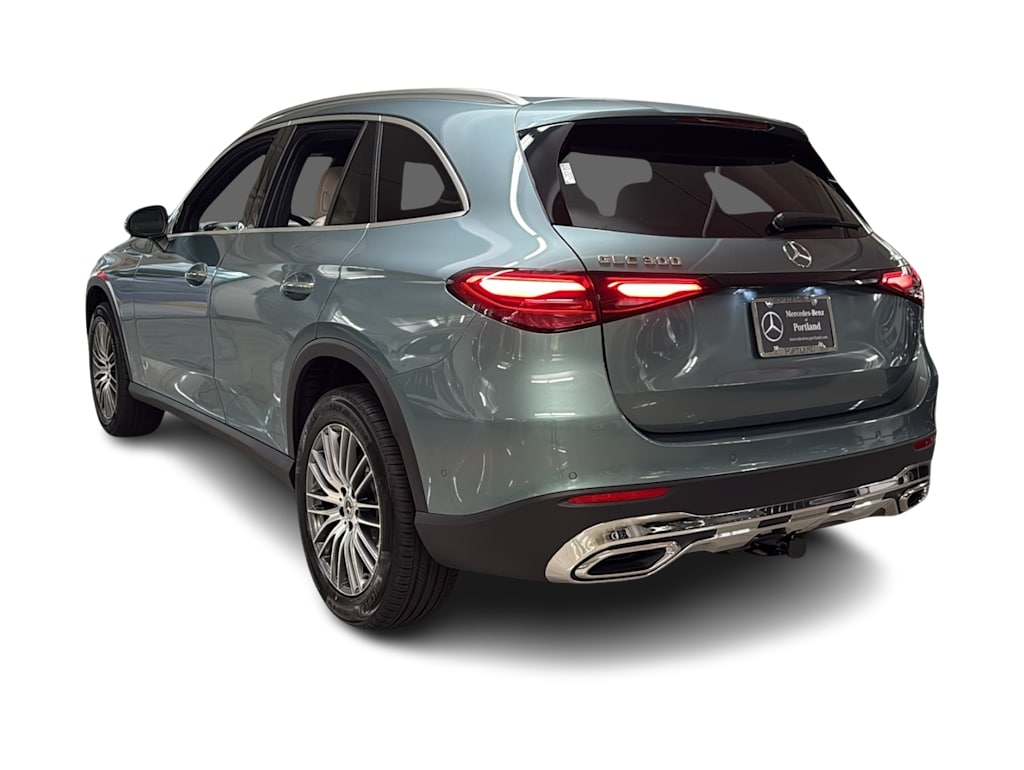 Thumbnail: 2026 Mercedes-Benz GLC - 4