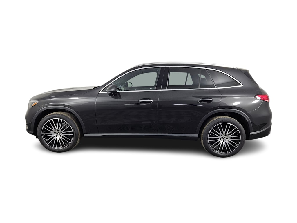 Thumbnail: 2025 Mercedes-Benz GLC - 3