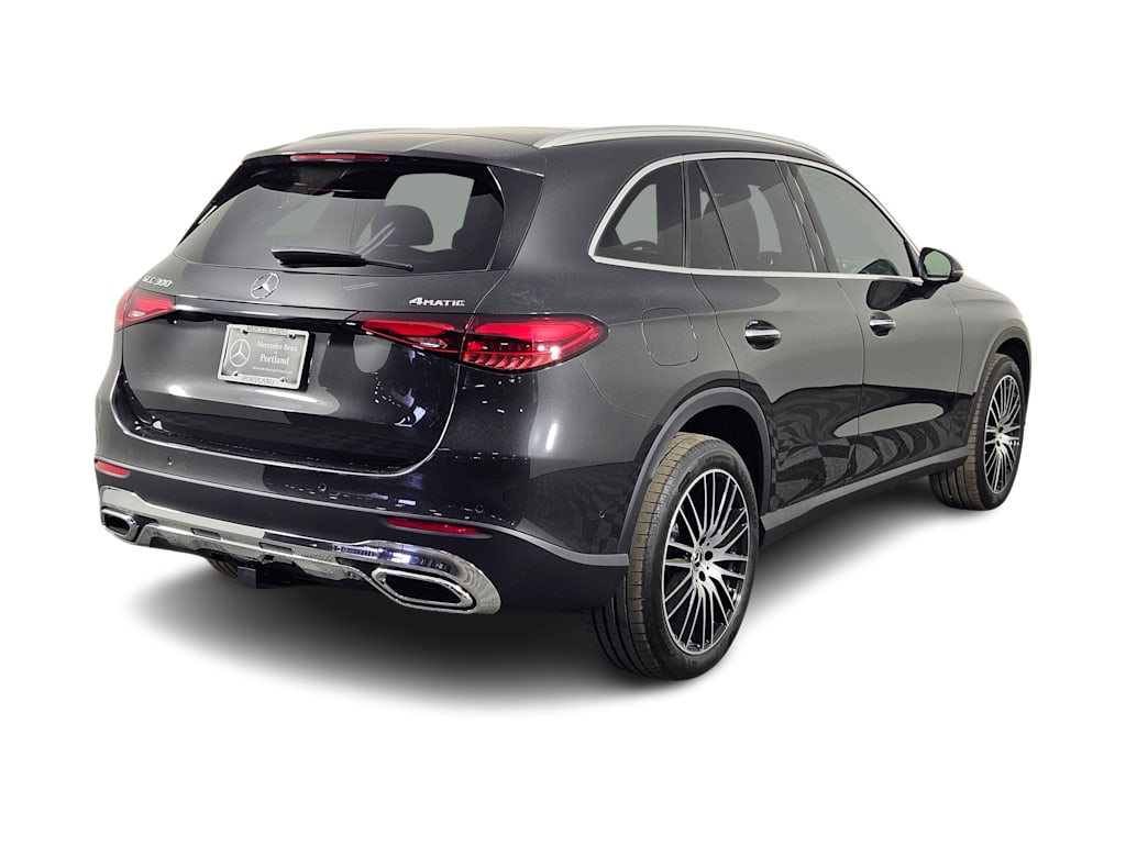 Thumbnail: 2025 Mercedes-Benz GLC - 21