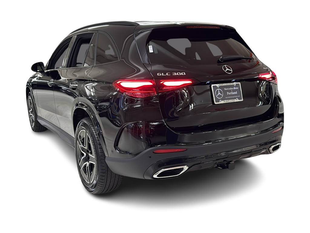 Thumbnail: 2026 Mercedes-Benz GLC - 4