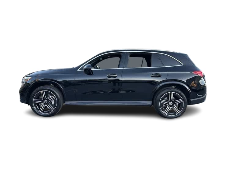 Thumbnail: 2026 Mercedes-Benz GLC - 3