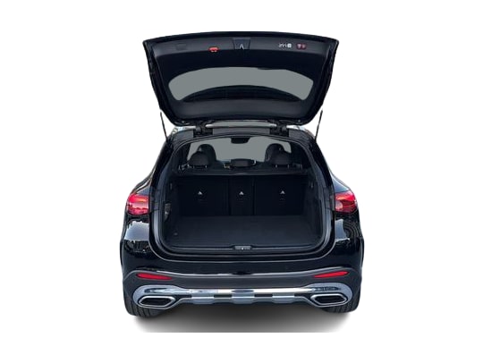 Thumbnail: 2026 Mercedes-Benz GLC - 18