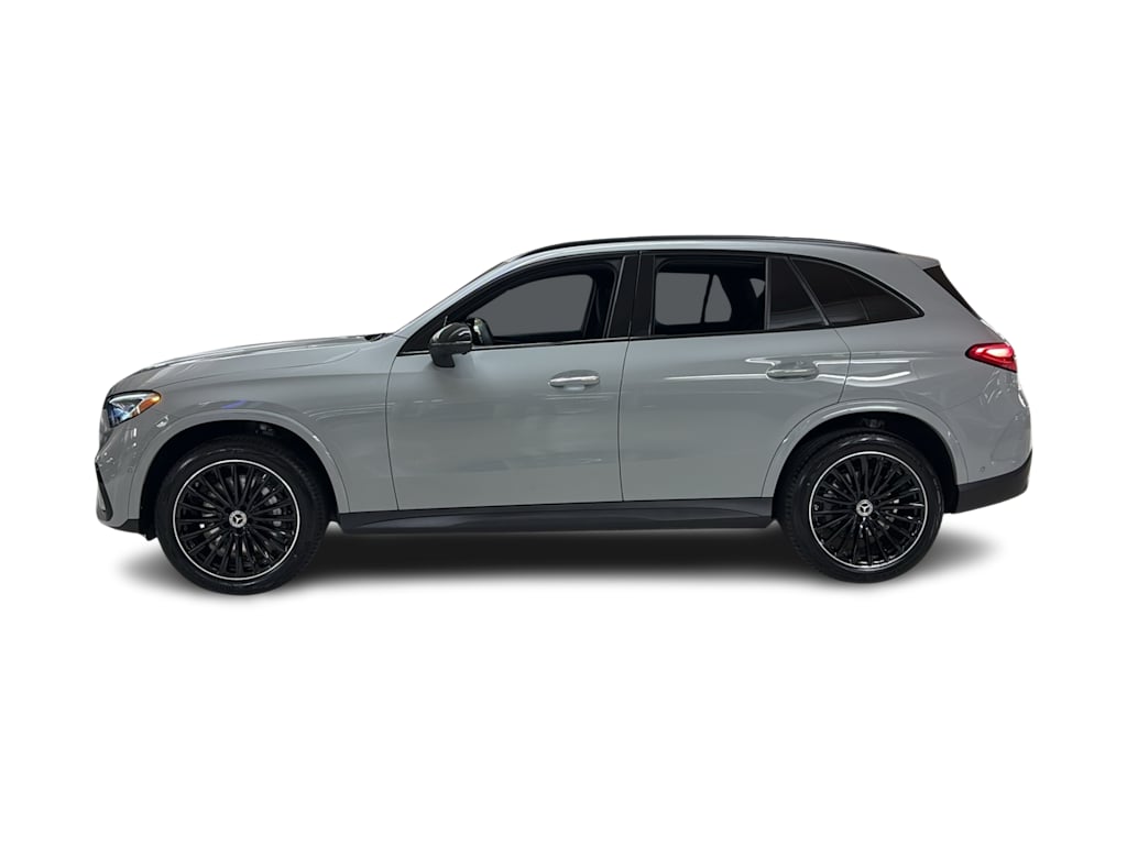Thumbnail: 2026 Mercedes-Benz GLC - 3