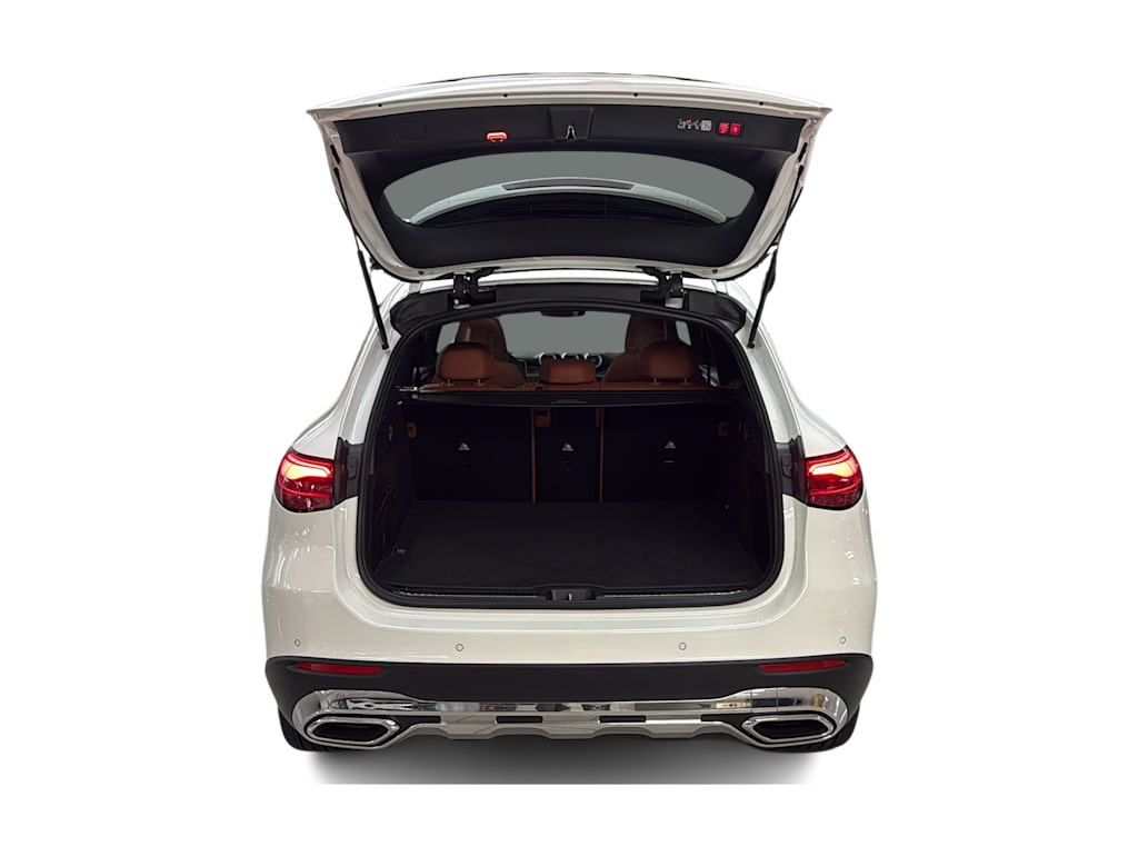 Thumbnail: 2026 Mercedes-Benz GLC - 18