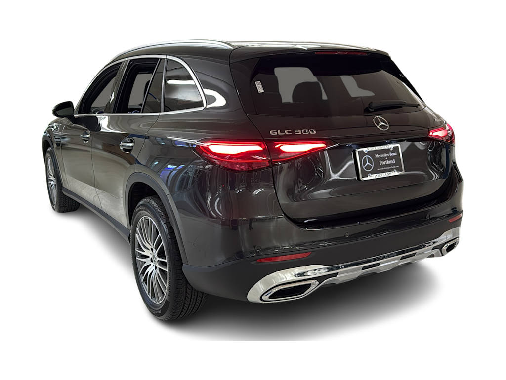 Thumbnail: 2026 Mercedes-Benz GLC - 4