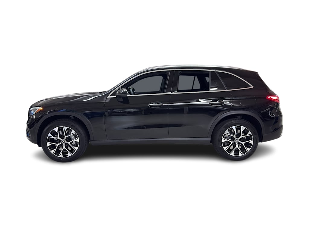 Thumbnail: 2026 Mercedes-Benz GLC - 3