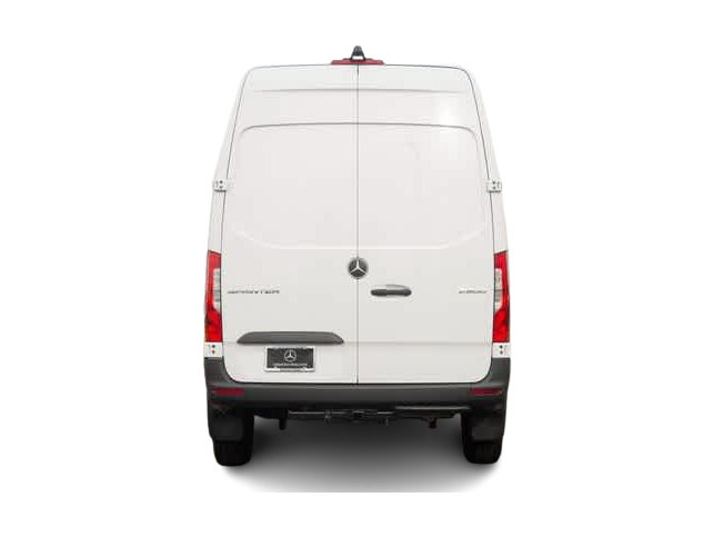 Thumbnail: 2025 Mercedes-Benz Sprinter - 17