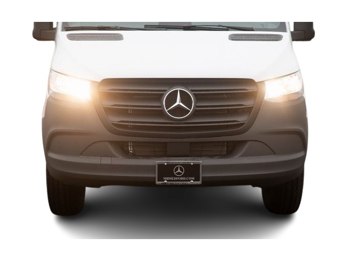 Thumbnail: 2025 Mercedes-Benz Sprinter - 25