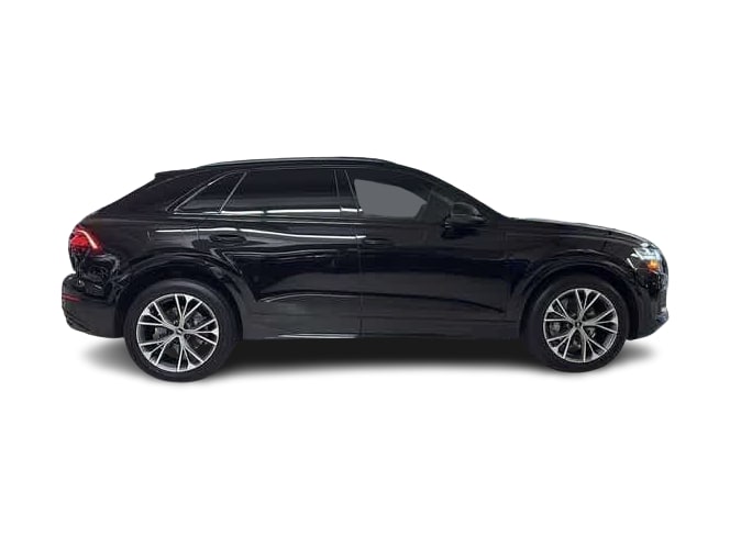 Thumbnail: 2021 Audi Q8 - 37