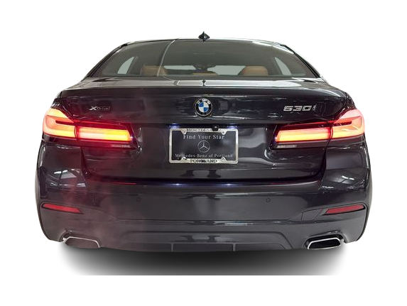 Thumbnail: 2021 BMW 5 Series - 5