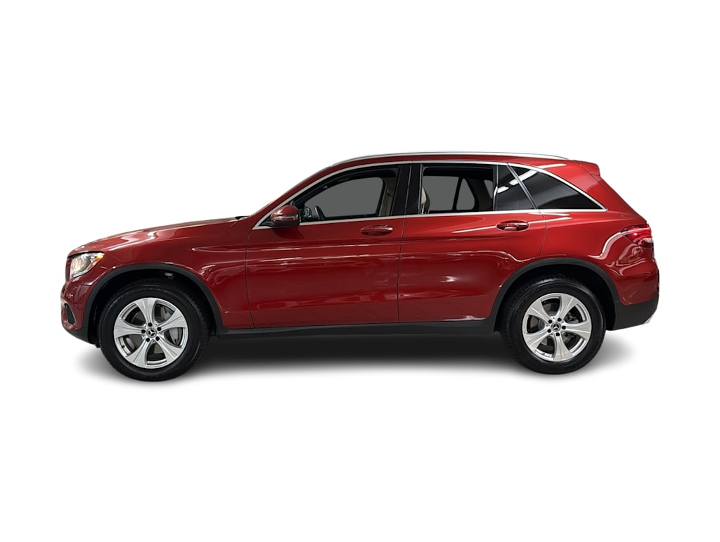 Thumbnail: 2017 Mercedes-Benz GLC - 3