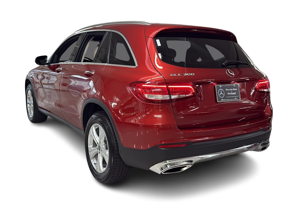 Thumbnail: 2017 Mercedes-Benz GLC - 4