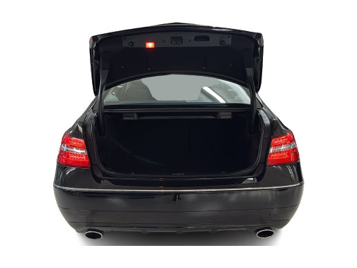 Thumbnail: 2011 Mercedes-Benz E-Class - 18