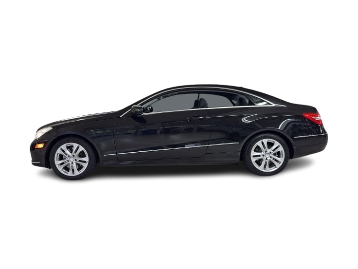 Thumbnail: 2011 Mercedes-Benz E-Class - 3