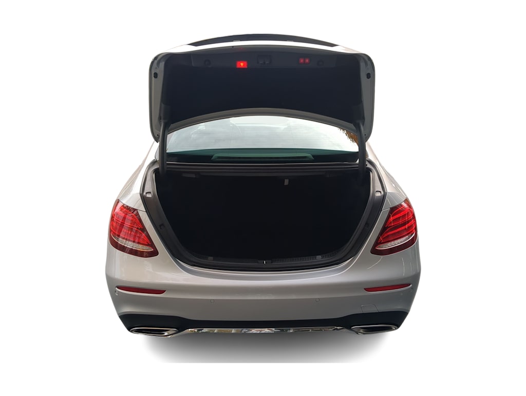 Thumbnail: 2020 Mercedes-Benz E-Class - 18