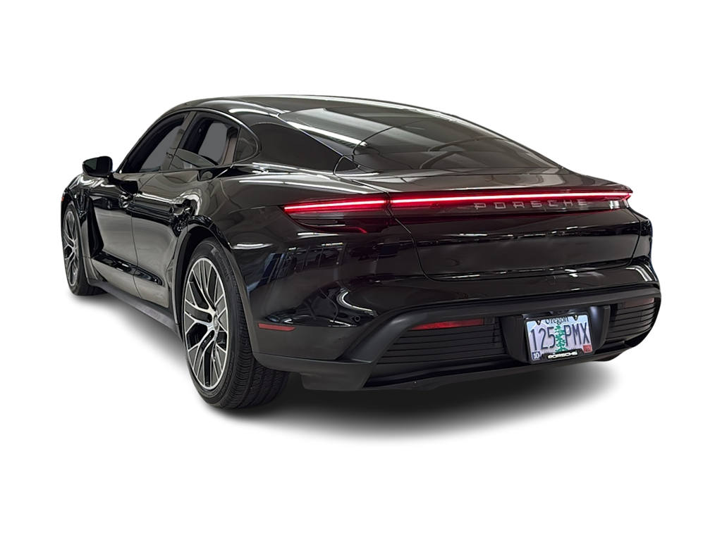 Thumbnail: 2021 Porsche Taycan - 4