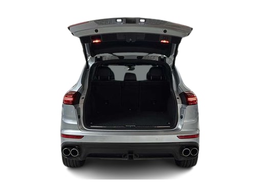 Thumbnail: 2017 Porsche Cayenne - 18