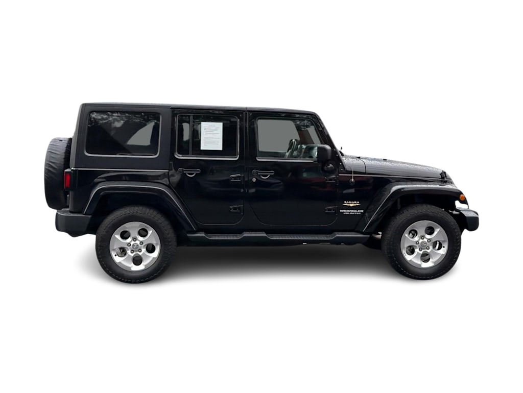 Thumbnail: 2015 Jeep Wrangler - 18