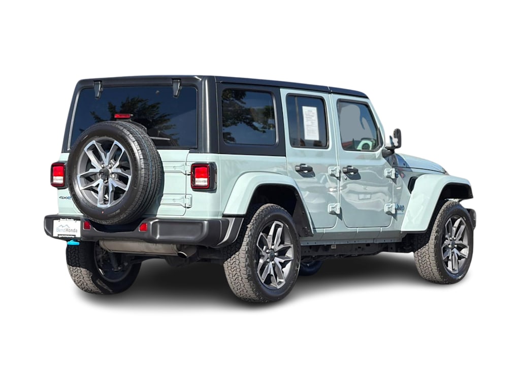 Thumbnail: 2024 Jeep Wrangler - 19