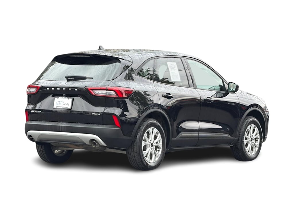 Thumbnail: 2025 Ford Escape - 18