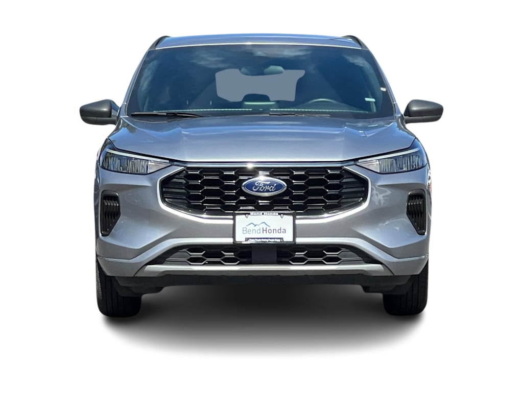 Thumbnail: 2023 Ford Escape - 6