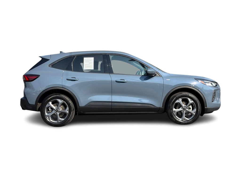 Thumbnail: 2025 Ford Escape - 18